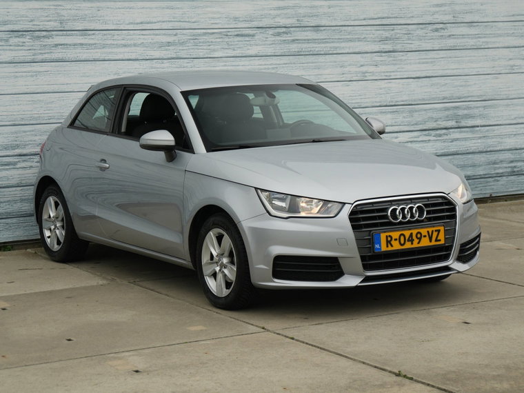 Vehicle Image 30