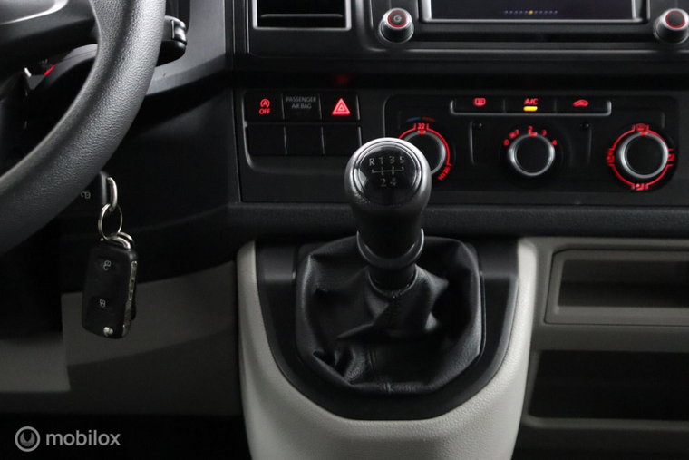 Vehicle Image 48