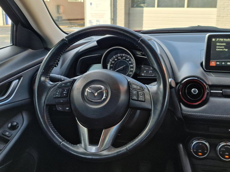 Vehicle Image 17
