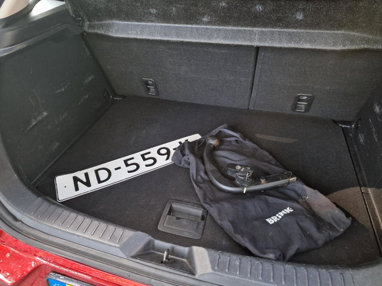 Vehicle Image 9