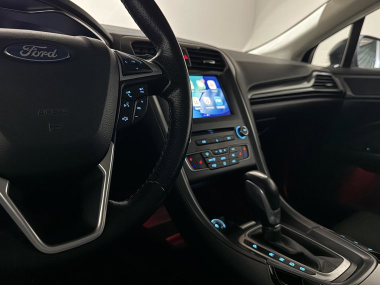 Vehicle Image 37