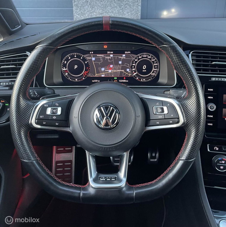 Vehicle Image 37