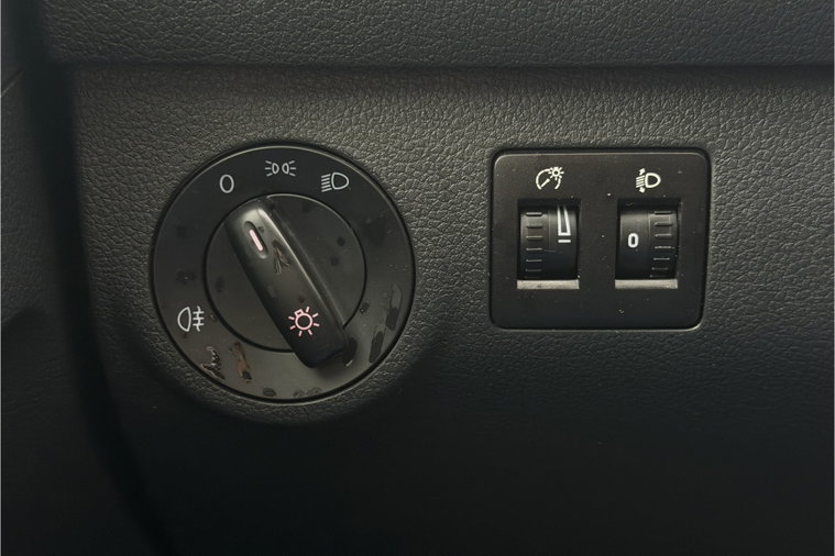Vehicle Image 33