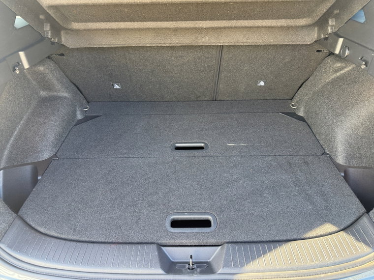 Vehicle Image 28