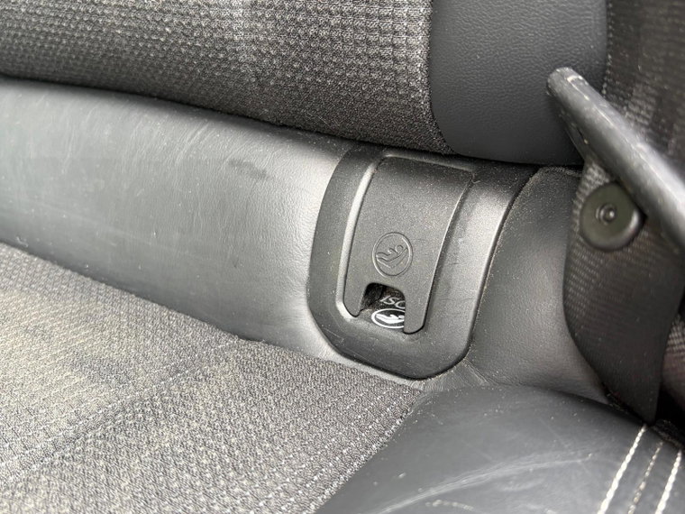Vehicle Image 27