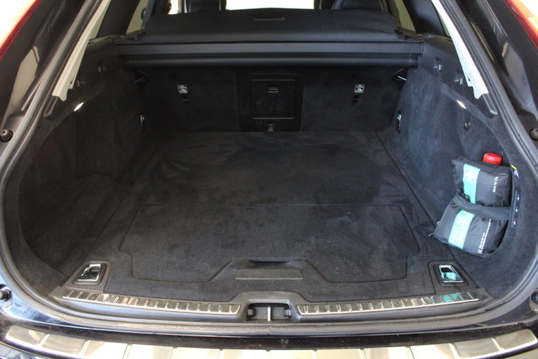 Vehicle Image 23