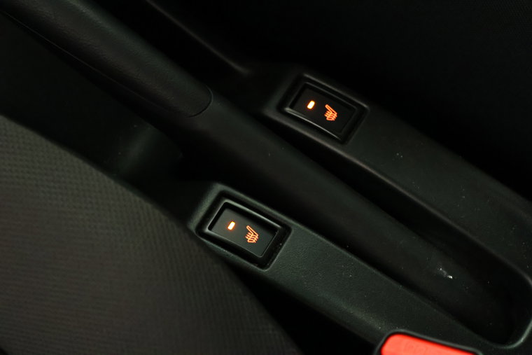 Vehicle Image 28