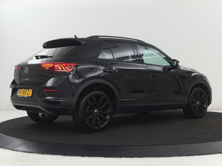 Vehicle Image 28