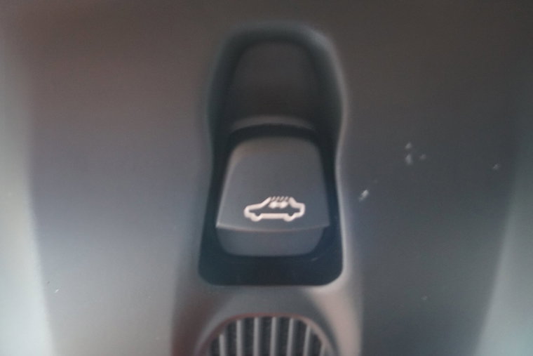 Vehicle Image 39