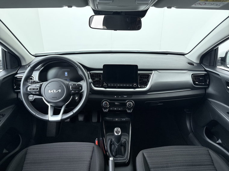 Vehicle Image 37