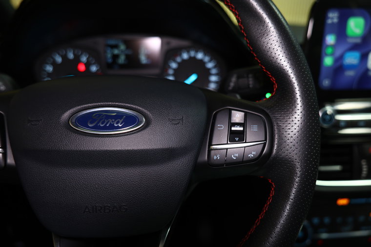 Vehicle Image 23