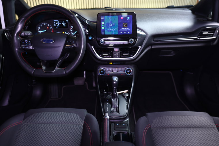 Vehicle Image 35
