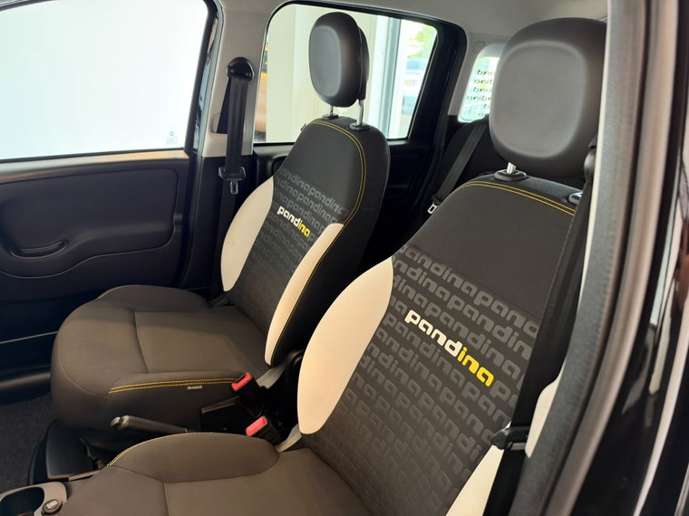 Vehicle Image 16