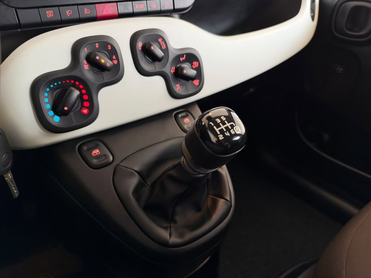 Vehicle Image 37
