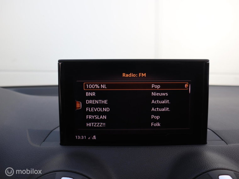 Vehicle Image 31