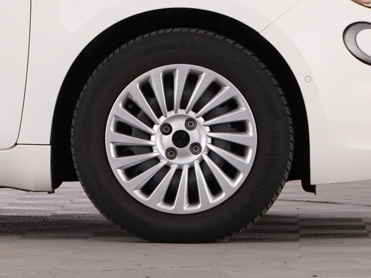 Vehicle Image 41