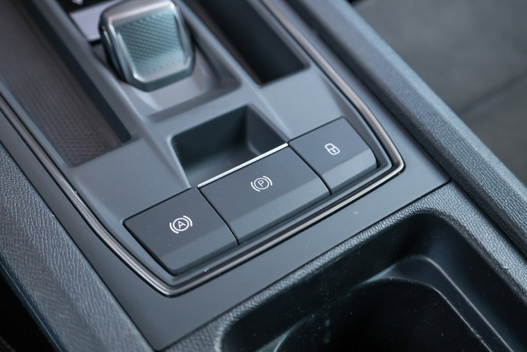 Vehicle Image 37