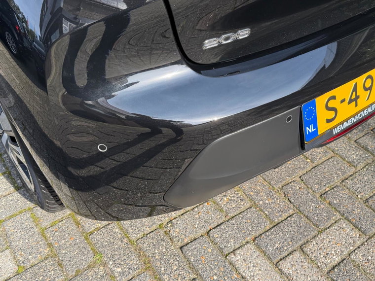 Vehicle Image 39