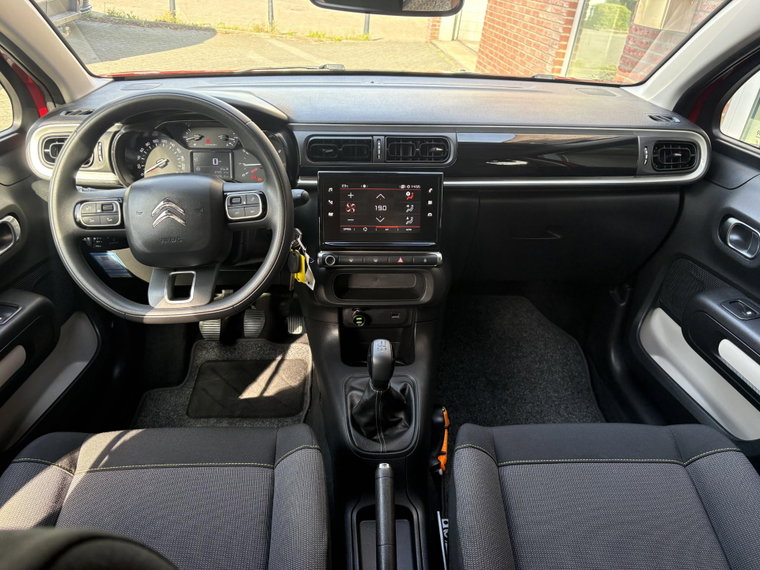 Vehicle Image 13