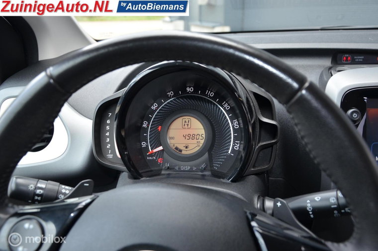 Vehicle Image 21
