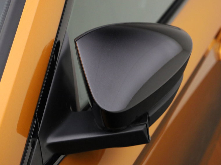 Vehicle Image 33