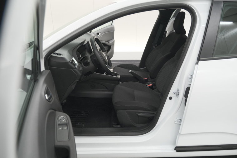 Vehicle Image 19