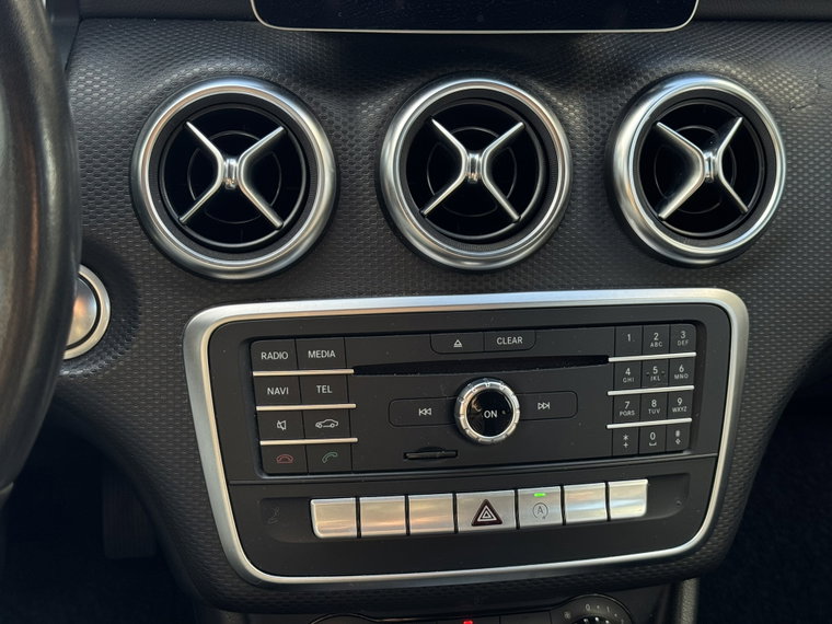 Vehicle Image 27