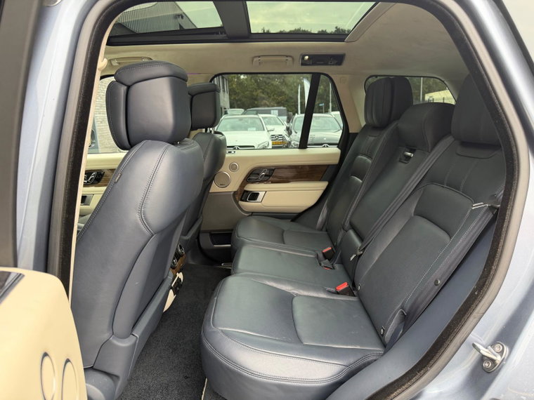 Vehicle Image 40