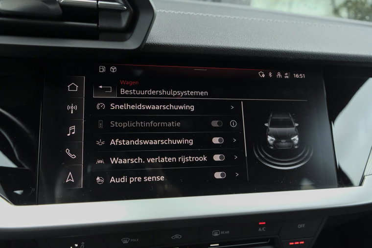 Vehicle Image 45