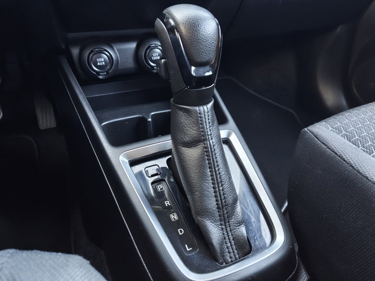 Vehicle Image 22