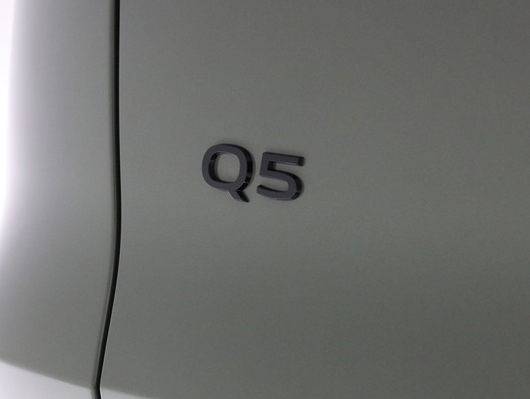 Vehicle Image 38