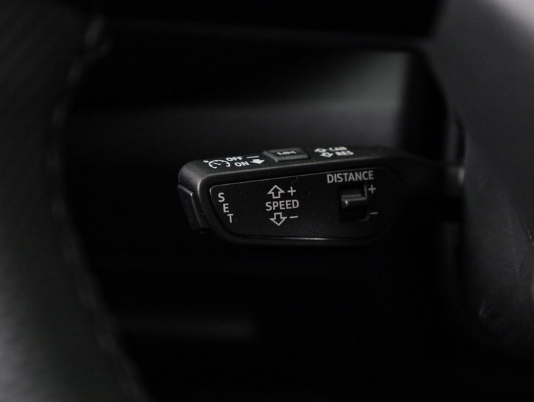 Vehicle Image 42