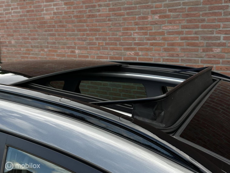 Vehicle Image 53