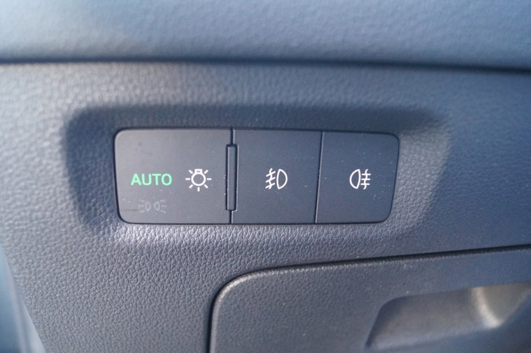 Vehicle Image 28