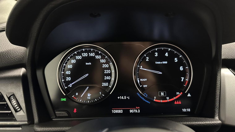 Vehicle Image 24
