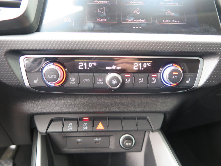 Vehicle Image 50