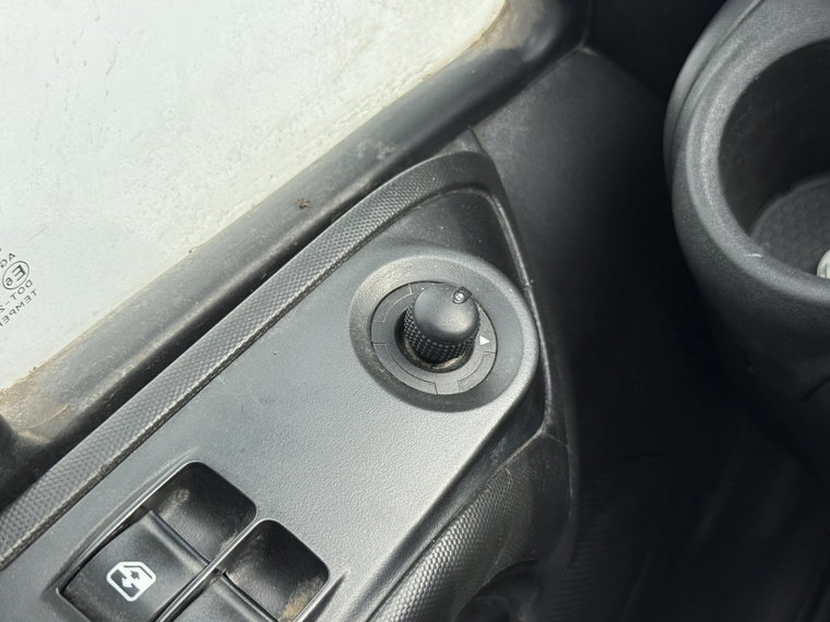 Vehicle Image 24
