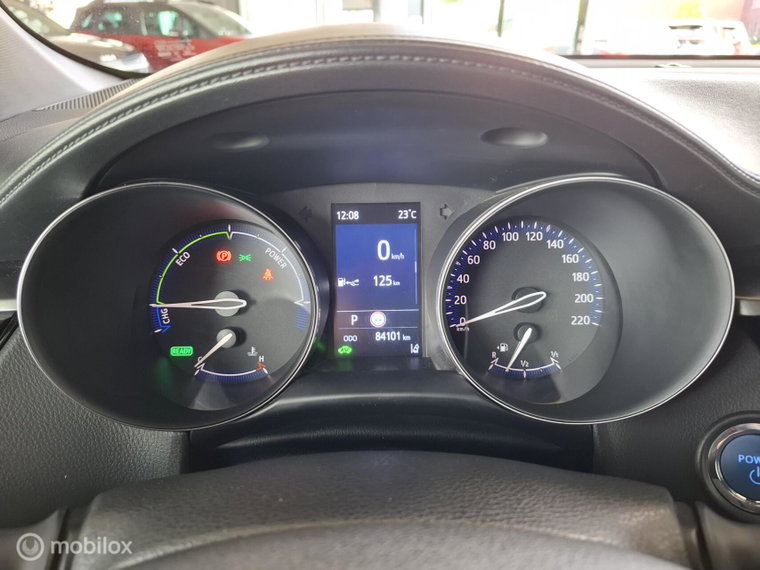 Vehicle Image 17