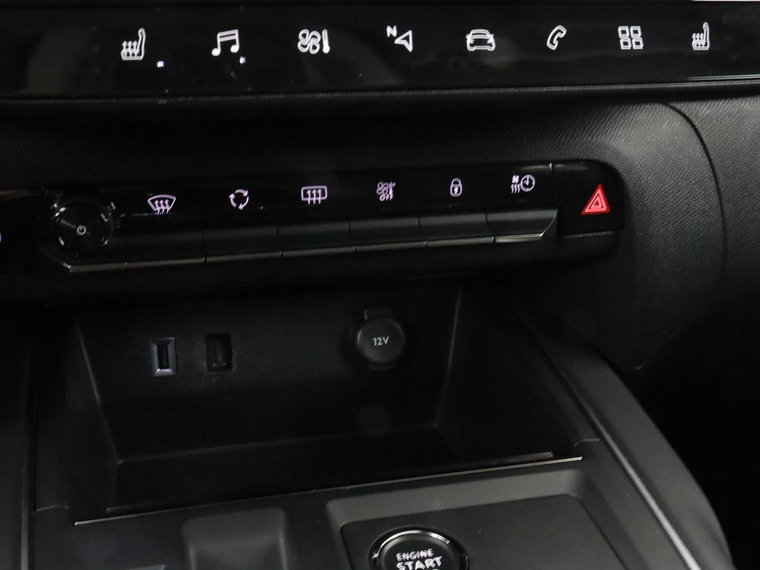 Vehicle Image 28