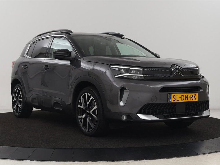 Vehicle Image 36