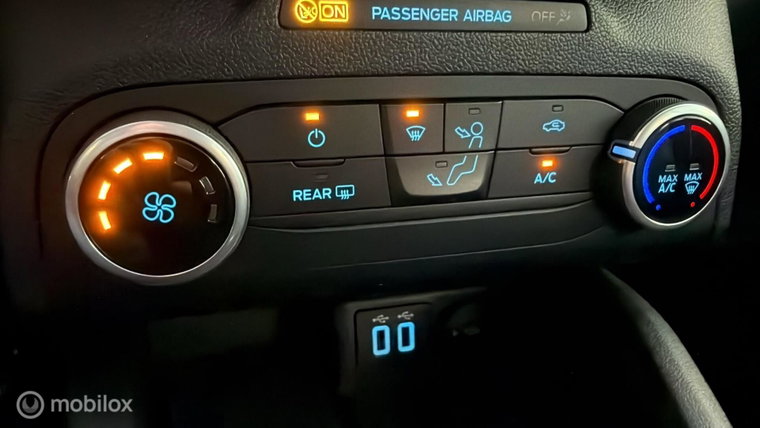 Vehicle Image 27