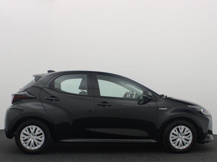 Vehicle Image 16