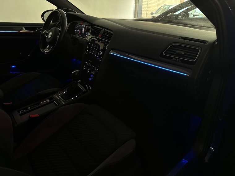 Vehicle Image 37