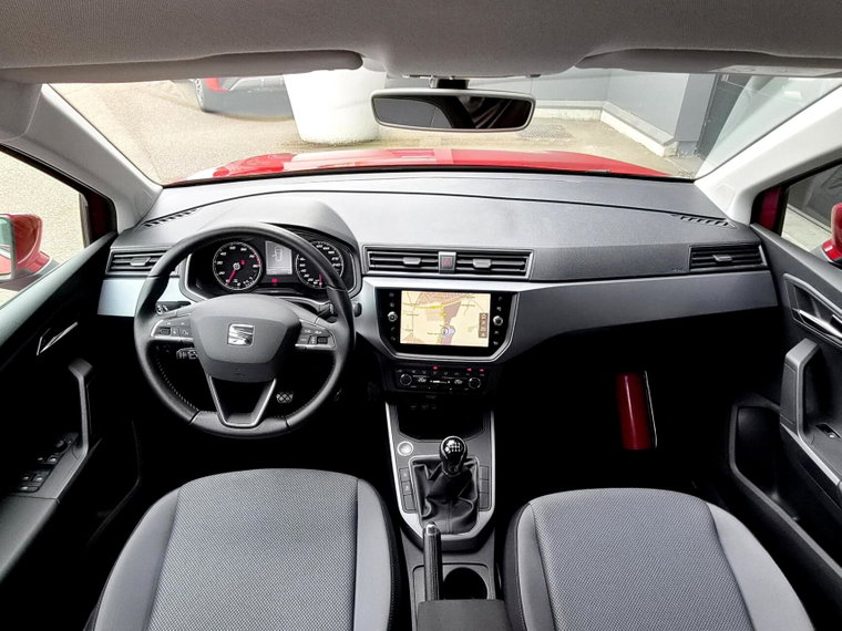 Vehicle Image 6
