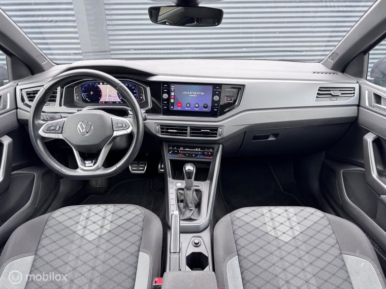 Vehicle Image 19