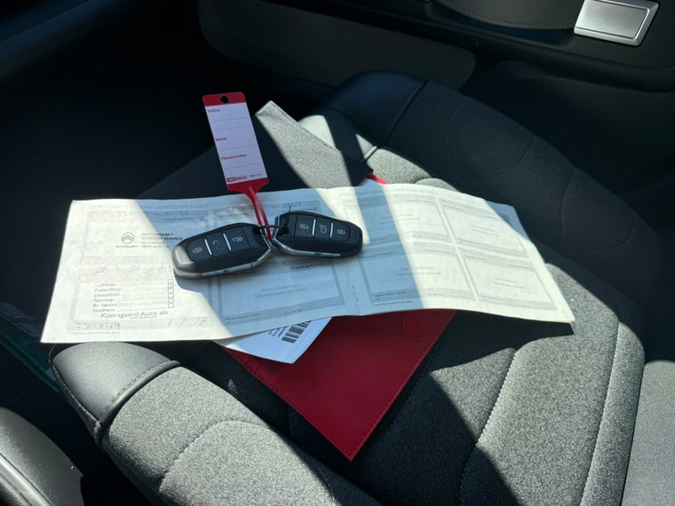 Vehicle Image 20