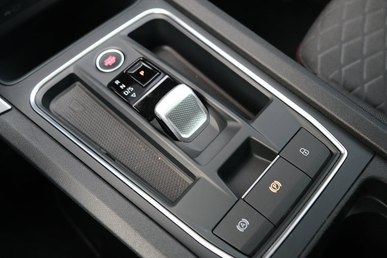Vehicle Image 33