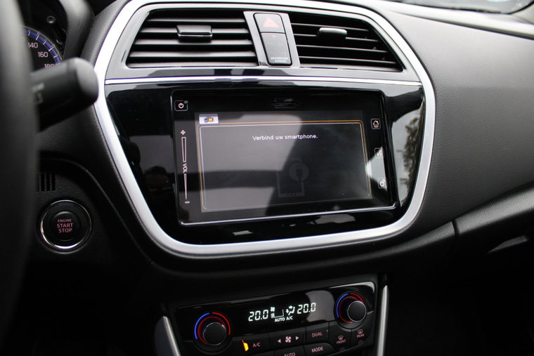Vehicle Image 22