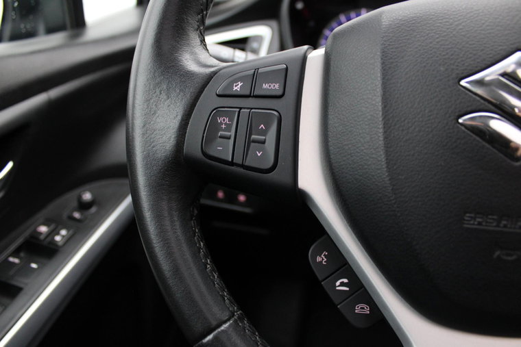 Vehicle Image 26