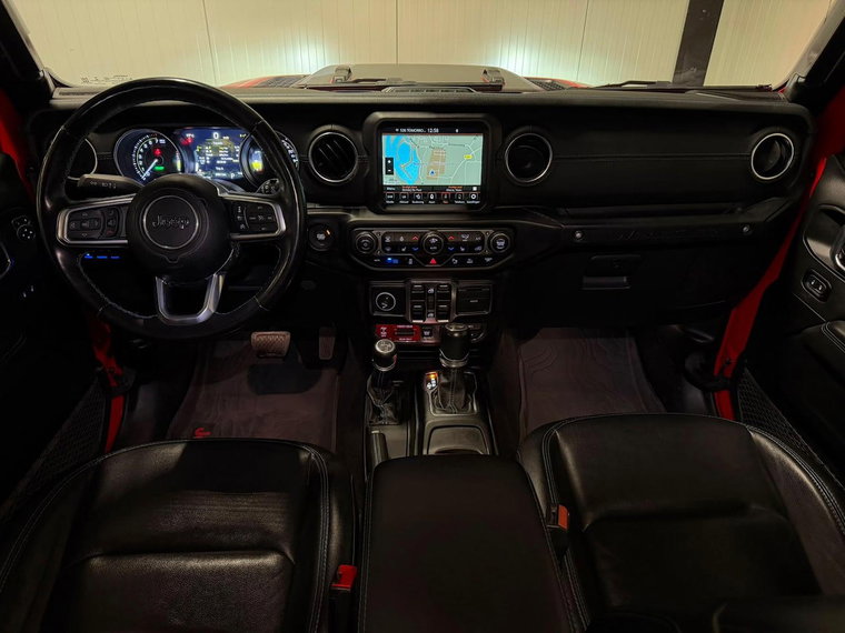 Vehicle Image 14